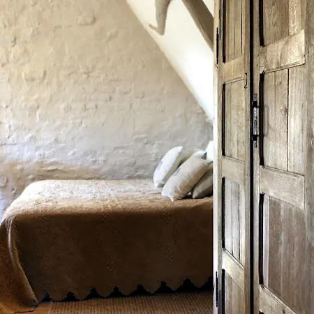 De Meidoorn Bed and breakfast